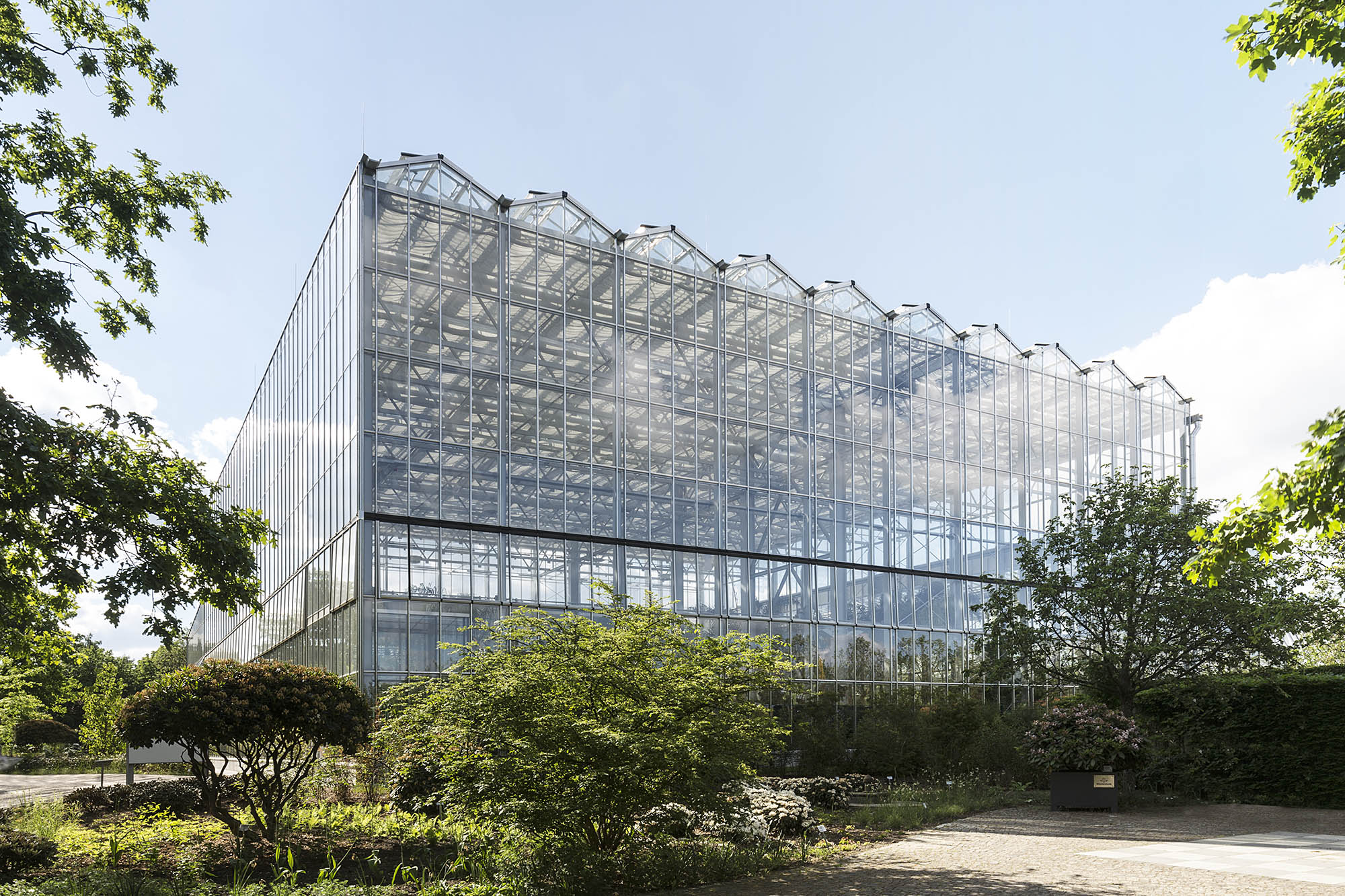 Haas Architekten Tropenhalle Balinesischer Garten